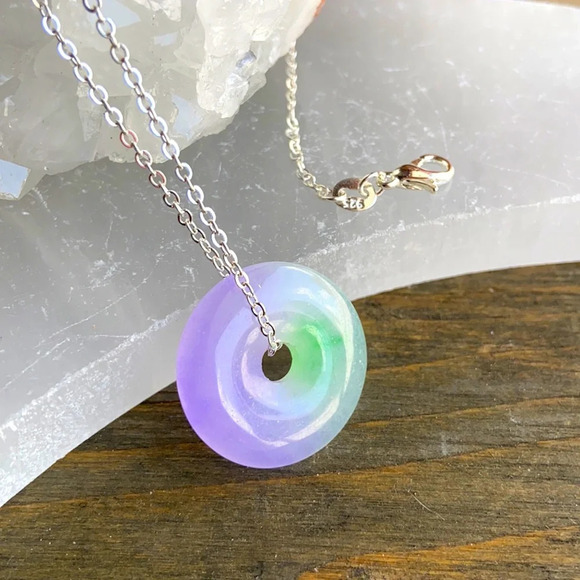Rainbow Jade donut pendant necklace - Picture 1 of 7